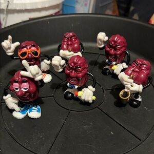 Raisins collection toys